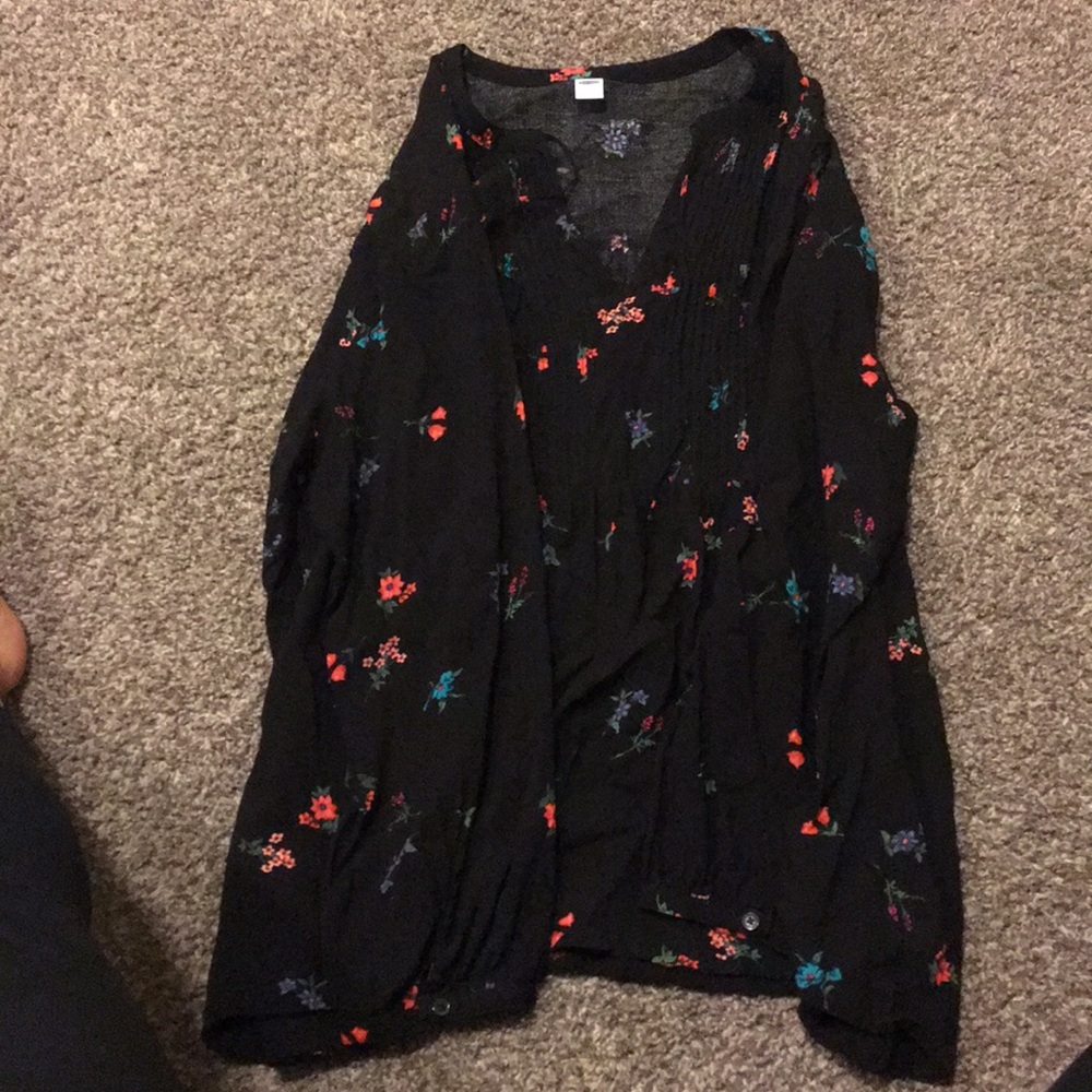 Blouse - Picture 2 of 3